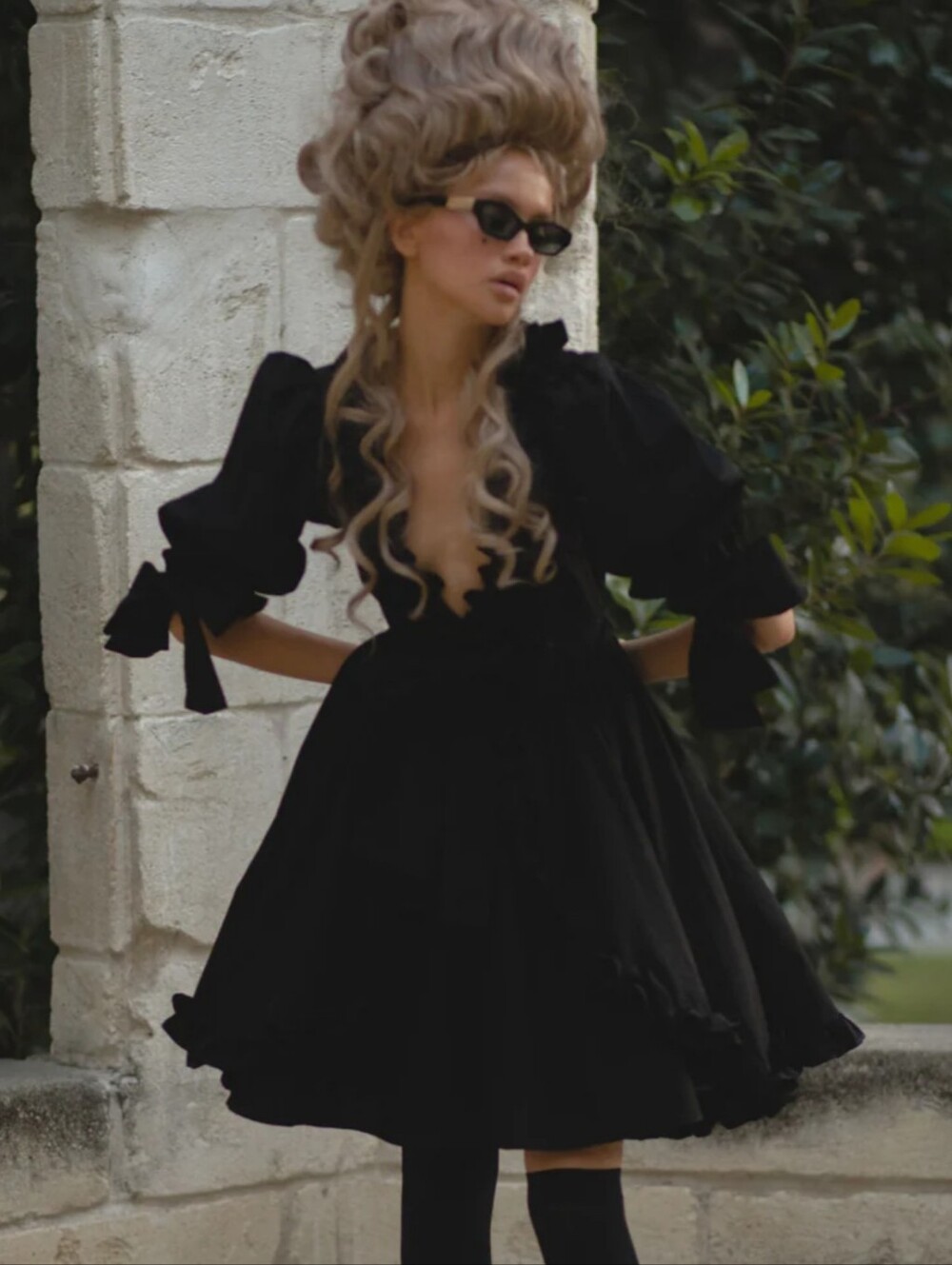 Selkie Black Caviar Dress Xl - Picture 2 of 10
